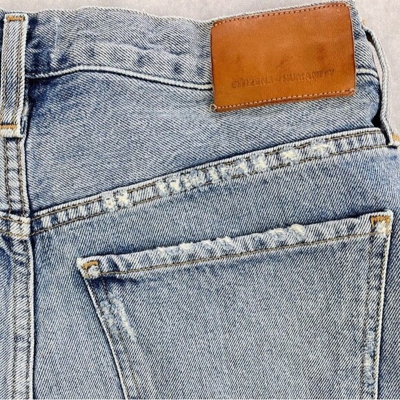 Citizens of Humanity Annabelle Shorts Womens 25 Button Fly Distressed Cutoff - Picture 5 of 16